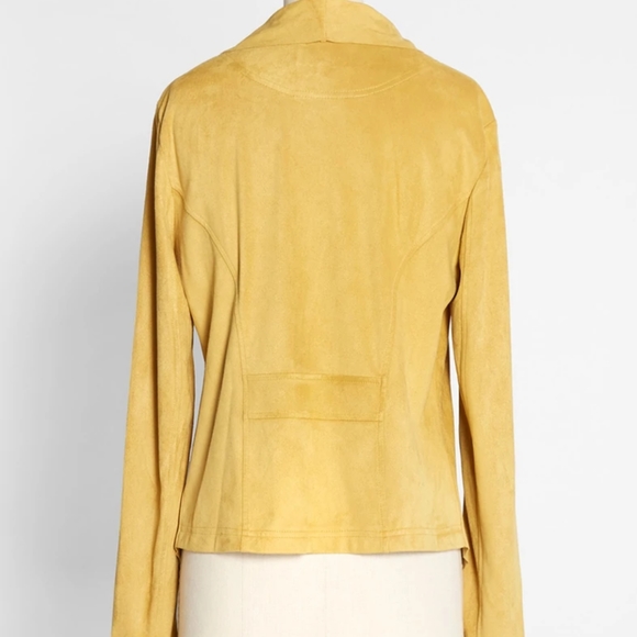 NWT Vigoss Mustard Faux Suede wrap Jacket size Small - Picture 2 of 5